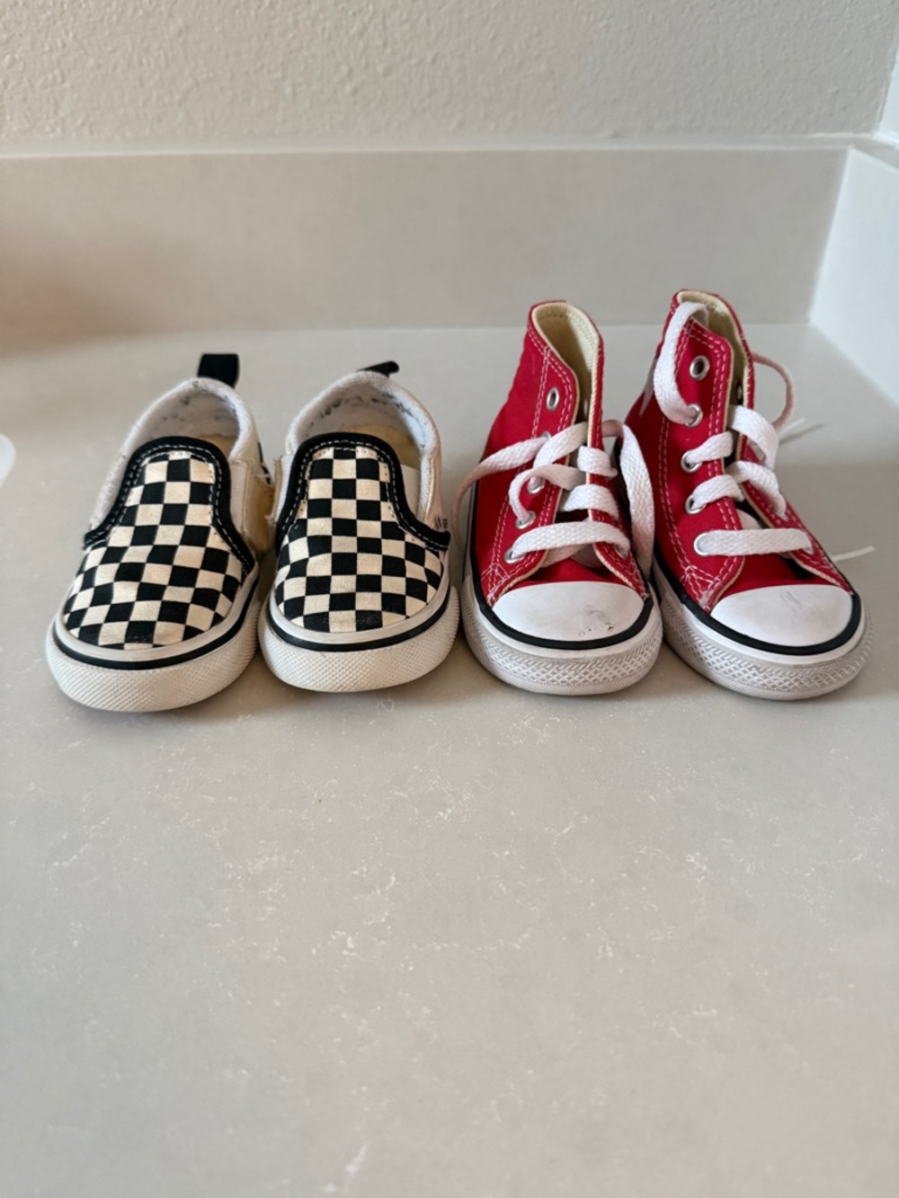 *Worn Once* 4.5 Toddler Checkered Vans & Red High-top Converse
